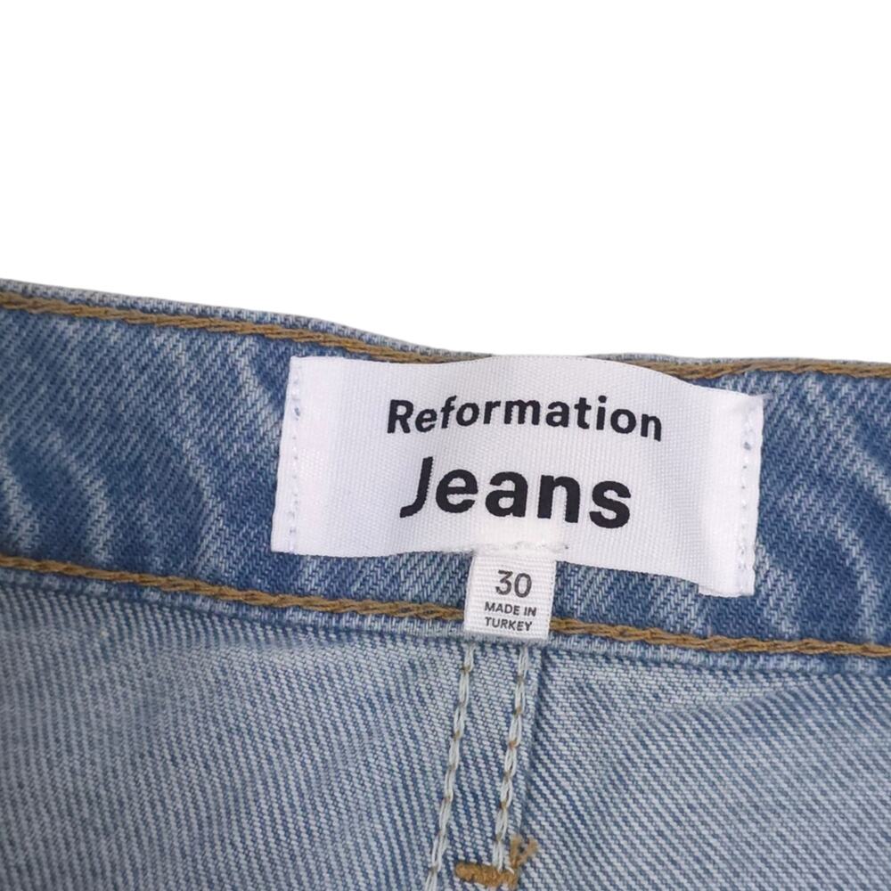 Reformation Wilder High Rise Wide Leg Cropped Jeans in Dillon - Picture 10 of 11